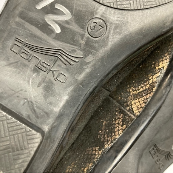 Dansko snake print shoes size 37 - Picture 6 of 7